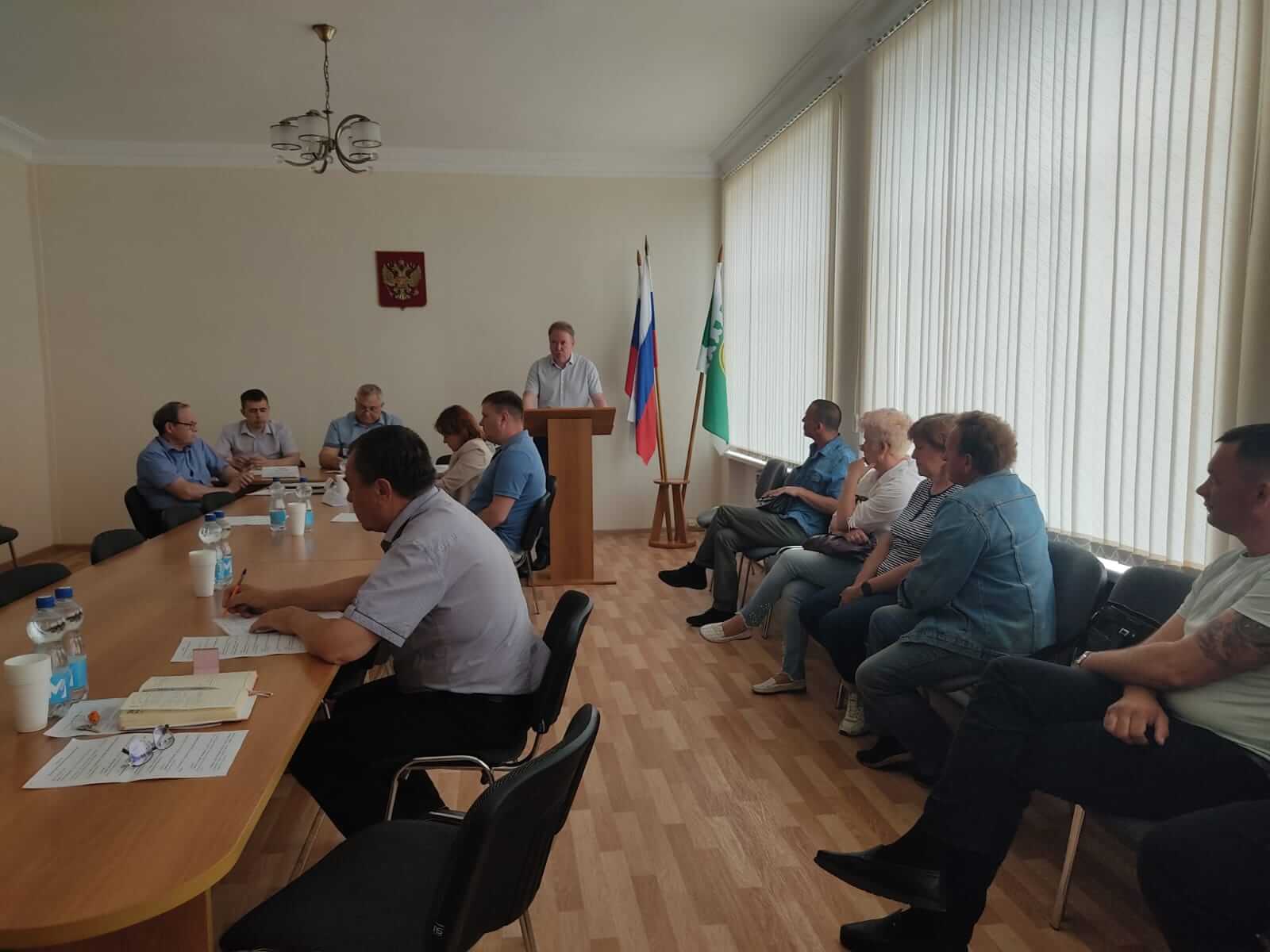 Предприниматели и самозанятые муниципальных образований Курганской области активно участвуют в выездных заседаниях Инвестиционного совета