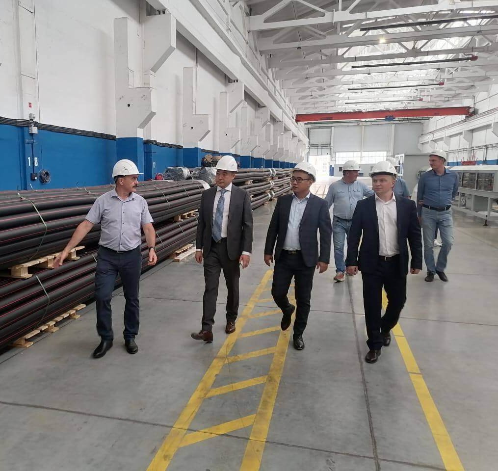 В Курганской области работает китайская делегация
